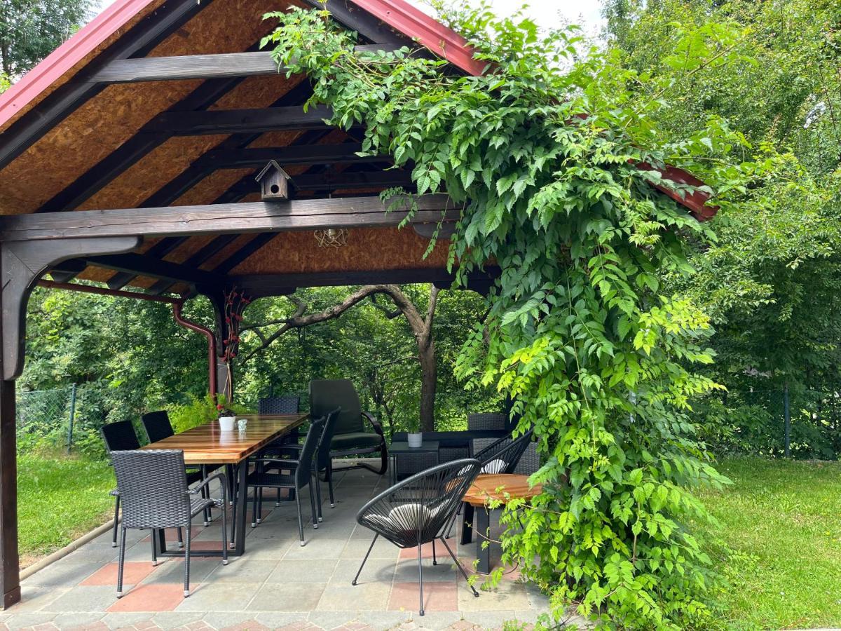 Guesthouse Hodak Selište Drežničko Kültér fotó